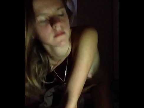 ❤️ ’n Meisie masturbeer en kom klaar ️❌  Seks by ons ️❤
